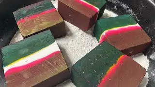 Green & Red Dip Dyed Gym Chalk