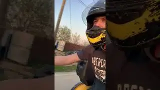 Еду с палочником на квадроцикле на озеро