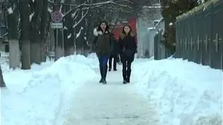 Харків'яни скаржаться на ожеледь