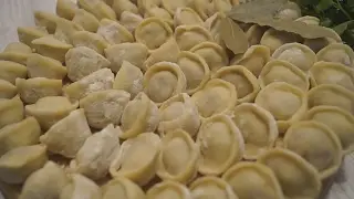 Пельмени Домашние по рецепту моей Бабушки.  Очень вкусные и сочные!