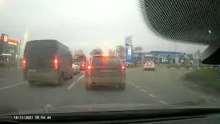 Сквозной проезд через заправку