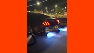 MUSTANG GT SPITTING FLAMES 