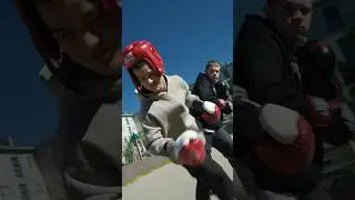 Я ШЛЕМ НЕ БУДУ ОДЕВАТЬ ОН ДЛЯ ТАКИХ КАК ТЫ 