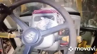 31 декабря 2023 г. Jcb3cx. Пытаюсь поставить сиденье на пневмо подвеске от автобуса
