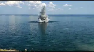 Взрыв донной мины