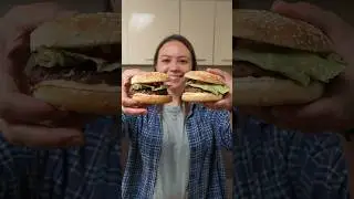 Сможешь отличить бургер без мяса от обычного?