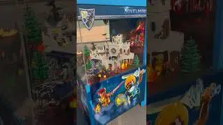 Большой интерактивный стенд Playmobil - серия Novelmore.