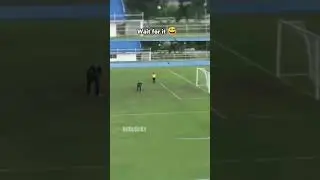 №1.Очень неожиданный гол. Несмотря на трудности, просто двигайся  вперед.