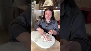 Хрустящая закуска на рисовых чипсах 🍥