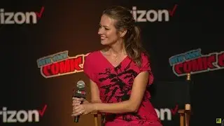 Amy Acker - 