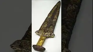Вскрыли Курган а там полно золота... 
