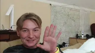 На работу в Польшу. Ногу подвернул и нелепые комментарии из России