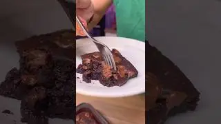 РЕЦЕПТ ШОКОЛАДНОГО БРАУНИ С ПОТРЯСАЮЩЕЙ ТЕКСТУРОЙ🤤