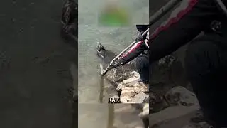 Утонул в замерзшем озере