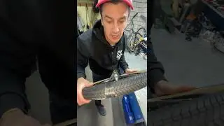 Починил покрышку изолентой?? 