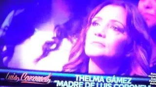 Luis Coronel le canta a su mama.