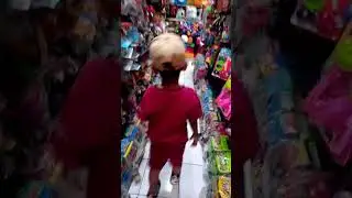 FATHAN BELI MAINAN TIGA KALI SEHARI HAAAH