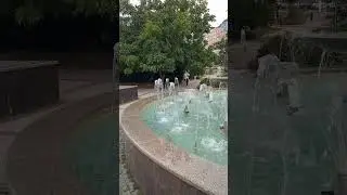 Симферополь красивые  фонтаны. 6 июня 2024 .