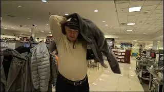 А выбрать нечего - хоть фейсом об тэйбл