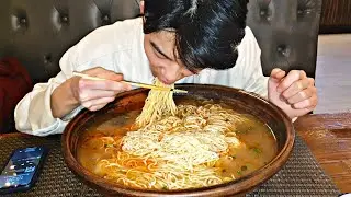 НАШУМЕВШАЯ БОЛЬШАЯ ЛАПША В LANZHOU, СЪЕЛ БОЛЬШУЮ ПОРЦИЮ ЛАПША ЗА 30 ТЫСЯЧ ТЕНГЕ, КИШКОБЛУД РУСТАМ