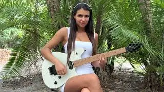 Guitar Cover  🎸  #guitar #girlguitar  #coversong #beautifulgirl #electricguitar #fypシ#trendingreels