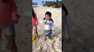 Bok bok chicken 🐣🤣😱👶🏻❤️👧🏻