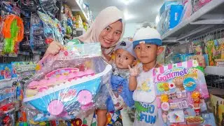 DUA BAYI LUCU BELI MAINAN GEROBAK ES KRIM | Ali vlog