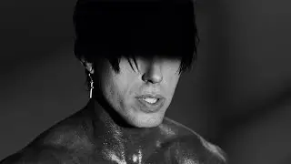 Falling In Reverse - "God Is A Weapon"