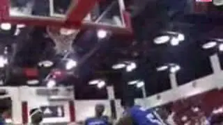 Aaron Brooks block