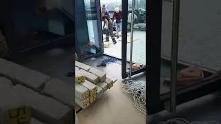 Подготовка к подъёму металлоконструкций на веранду жилой квартиры ЖК Новочеремушкинская 17 #shorts
