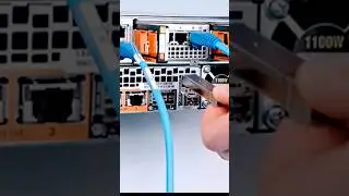 Replacing an SFP Module 🧑‍🔧🔌👈 #shorts #datacenter #sfp