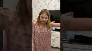 Алиса в образе Мерлин Монро