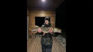 Гости загородного клуба Villa Järvi на рыбалке 4-6 ноября 2022 года. Подробнее https://villajarvi.ru