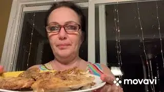 Мукбанг. Рыбья голова жареная. 