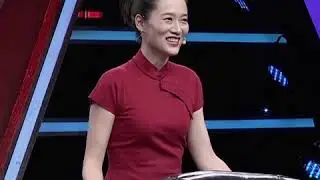 Как сложить пуховик компактно|CCTV Русский
