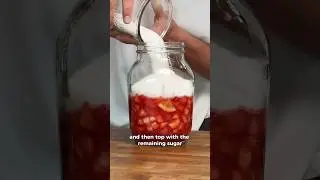 Fresh strawberry syrup