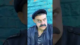 БАТЯ И НОВЫЙ ТЕЛЕФОН😂