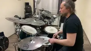 Валерий Волошин ( преподаватель ударных)  часть 4