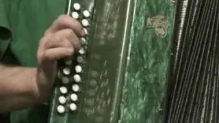 АЗЫ игры на гармошке - Карапет.MPG