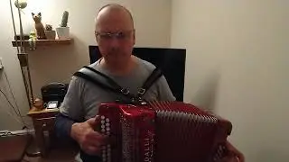 Aš pamilau lauko gėlę. Armonika.