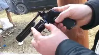 Стартово-шумовые  пистолеты и револьверы(2)калибр 5.6 мм.