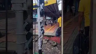 kya mohabbat hai #mumbai #mumbailocaltrain