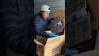 ¡ENCONTRÉ 1.000.000 dolares en un ALMACÉN ABANDONADO!