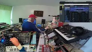 Omnisphere 2.5 Demo of Hardware Synth Integration (Novation/Cubase)