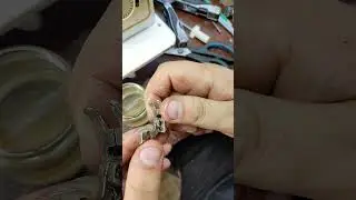 Ремонт прижимной лапки швейной машинки Чайка.