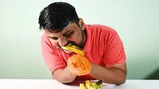 The challenge of eating bananas with your hands tied! ! 