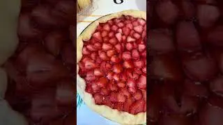 Полунична галета