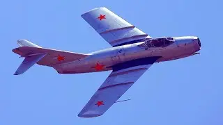 Самолет-истребитель МиГ-15УТИ. СССР